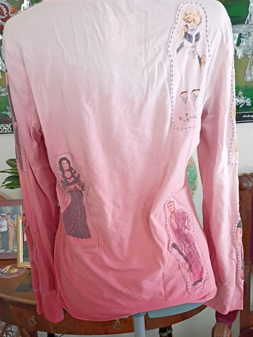Double D Ranch Pink Long Sleeve T-shirt With Country Western Star Patches Size M - Picture 7 of 9